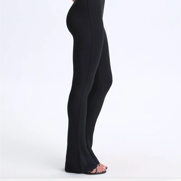 Oh Polly Black Plunge Open-Back Flared Jumpsuit - Picture 3 of 4